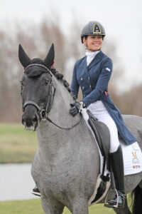 jolanda 200x300