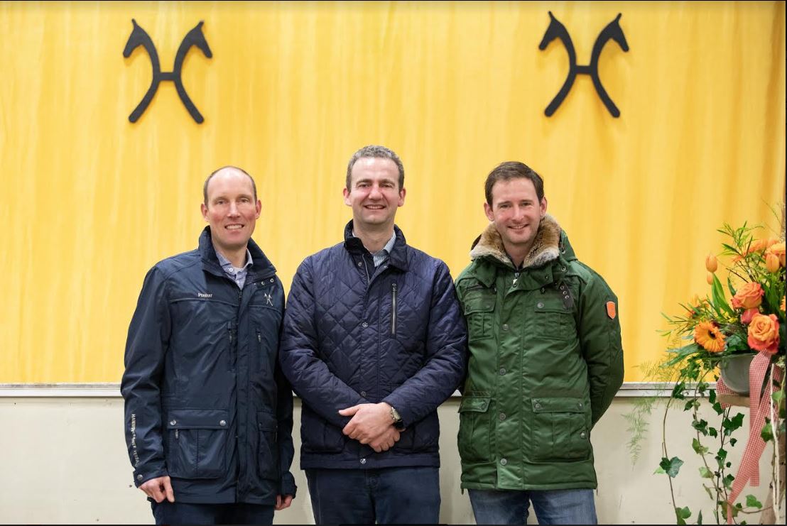 Again the proven team  of auctioneers at the Verden Auctions