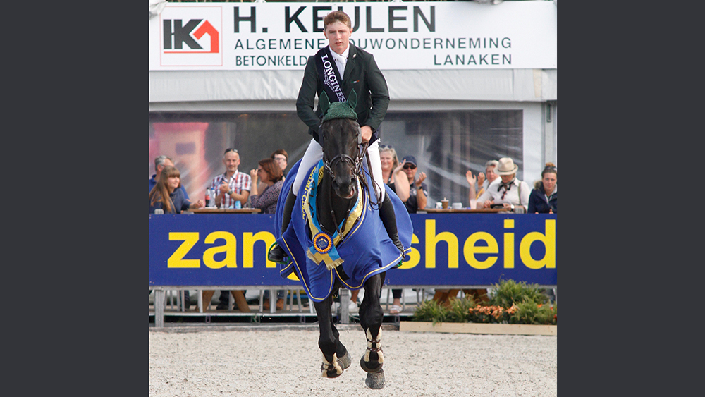 Jason Foley (IRL) con Rockwell RC, oro al FEI WBFSH Jumping World Breeding CH for Young Horses 2019 © FEI/Nanna-Riikka Nieminen