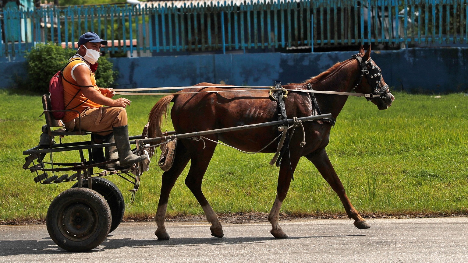 Mascherine, prudenza e redini lunghe: anche a Cuba