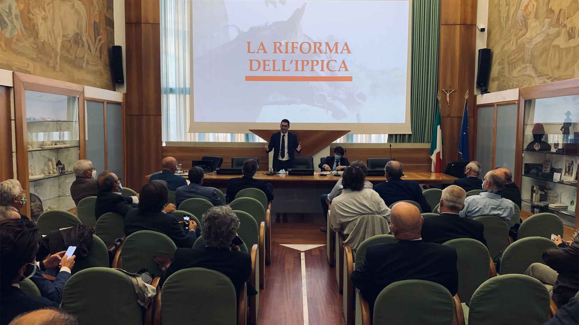 L’ippica agli ippici, la riforma targata L’Abbate