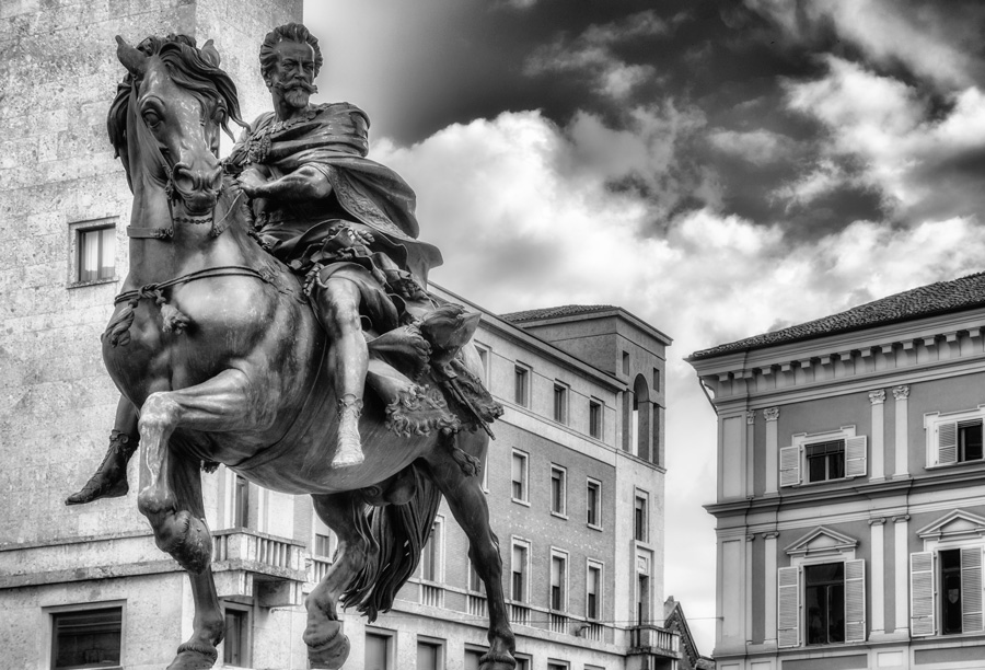 Monumento ad Alessandro Farnese