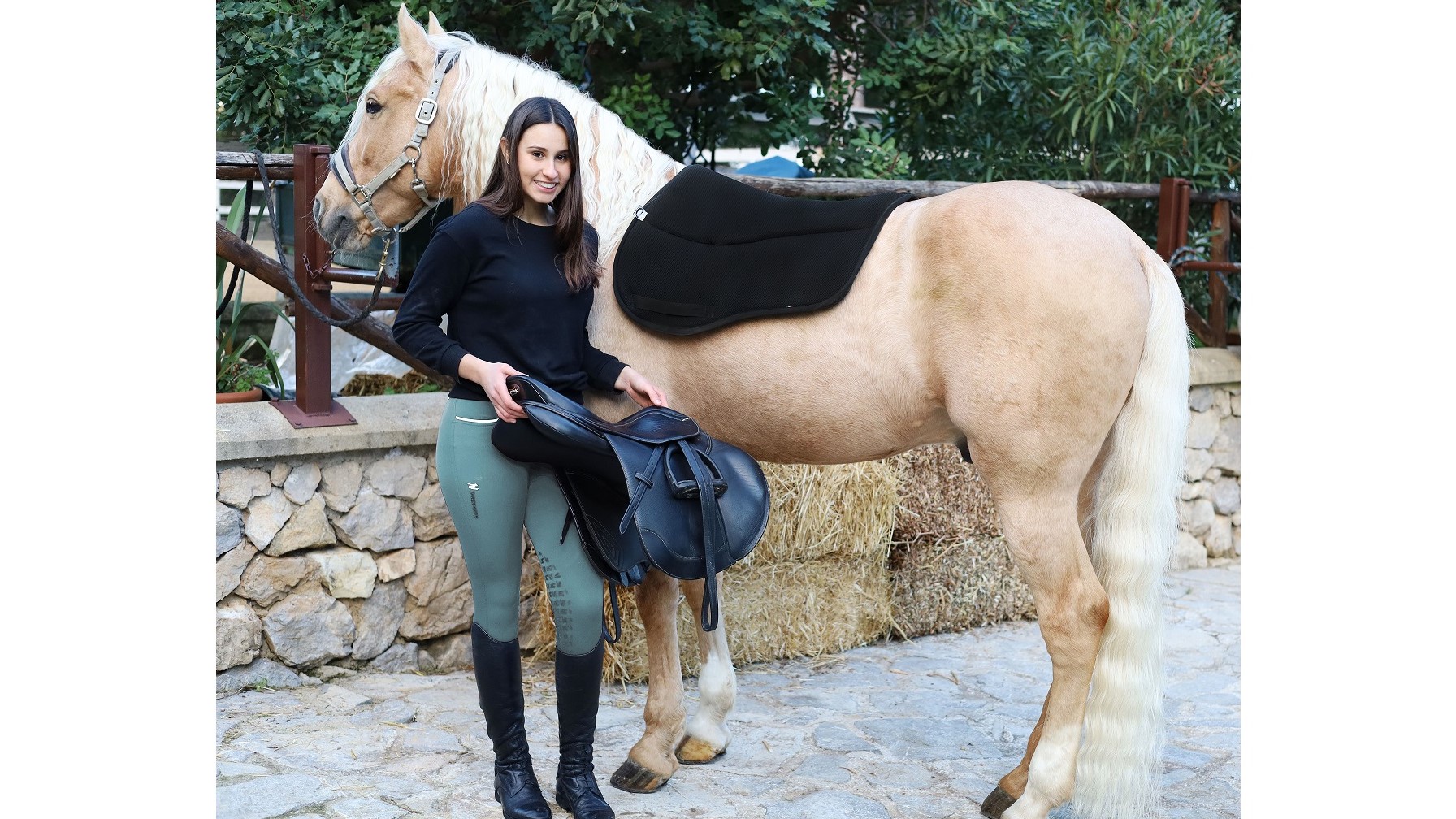 Spopolano gli M-Breeches: cresce il brand dei pantaloni tecnici da equitazione
