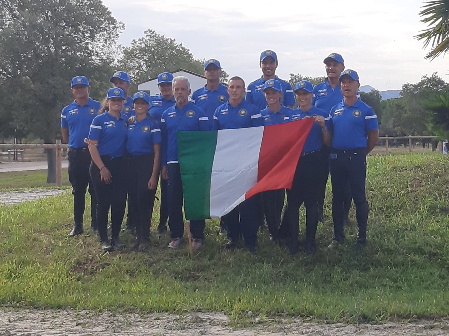 squadra italia monta da lavoro