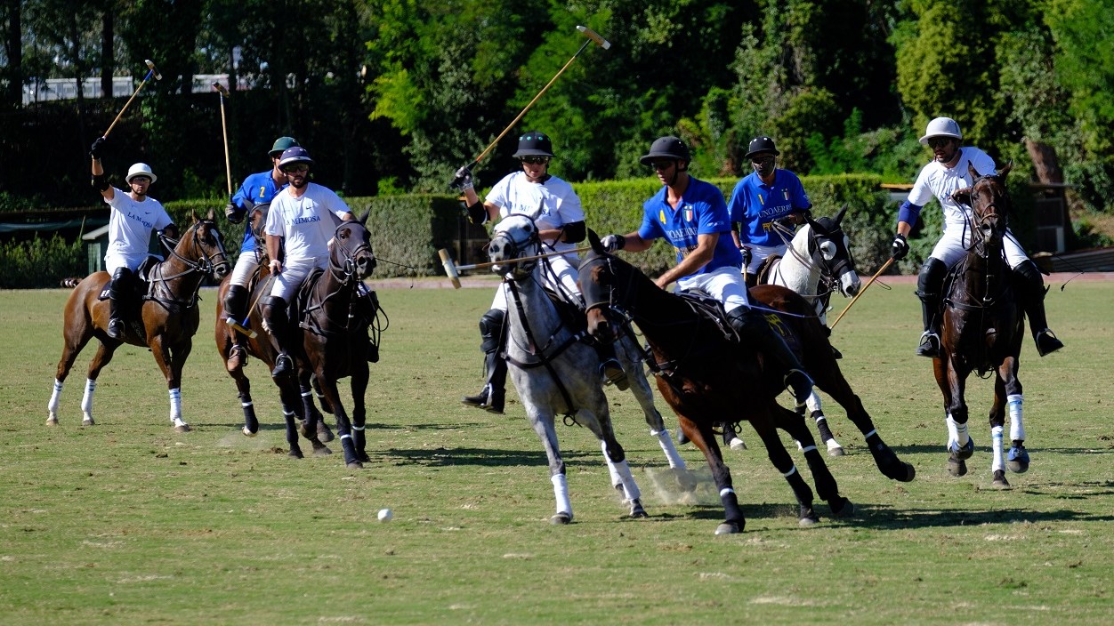 Lo scudetto del polo resta a Roma: il golden gol di Guinazu incorona l’Acquedotto Romano