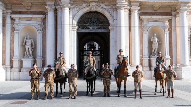 La ‘Cavalcata del Bicentenario’ arriva a Modena