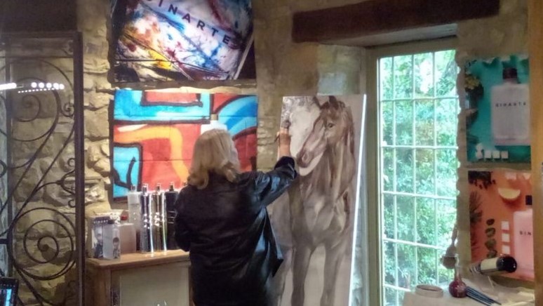 EnoArte e i cavalli a Tenuta degli Dei con Elisabetta Rogai