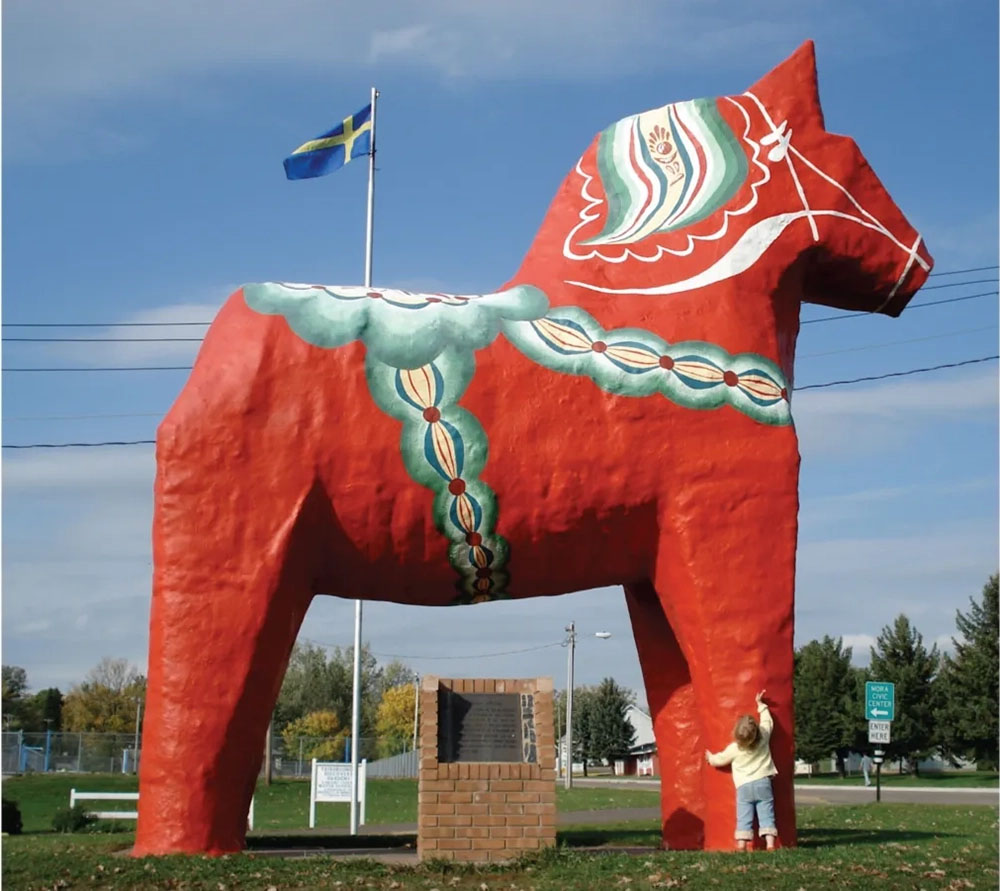 dala horse 2 Fig. 3 scaled copia