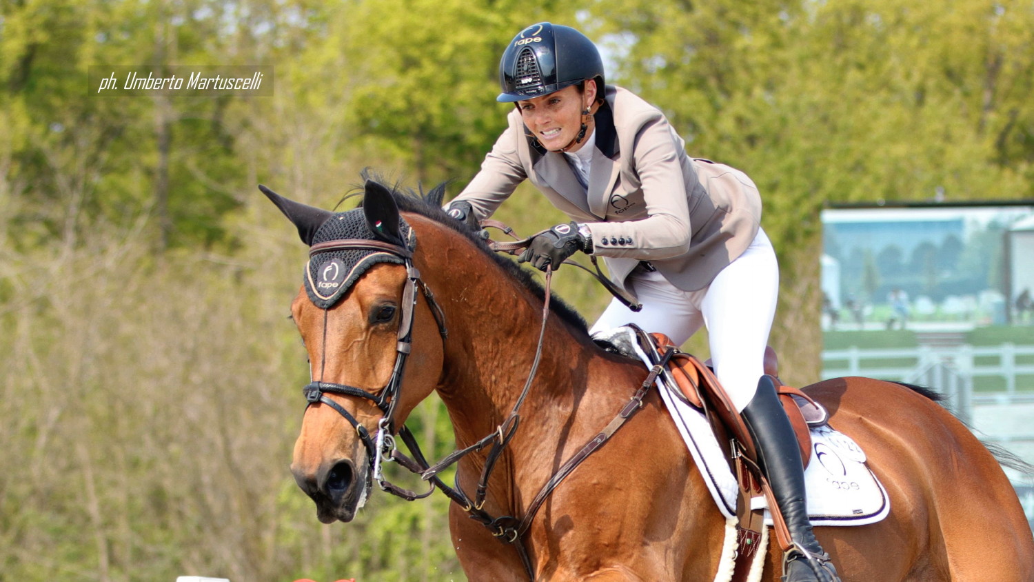 Celine Schoonbroodt vince a Busto