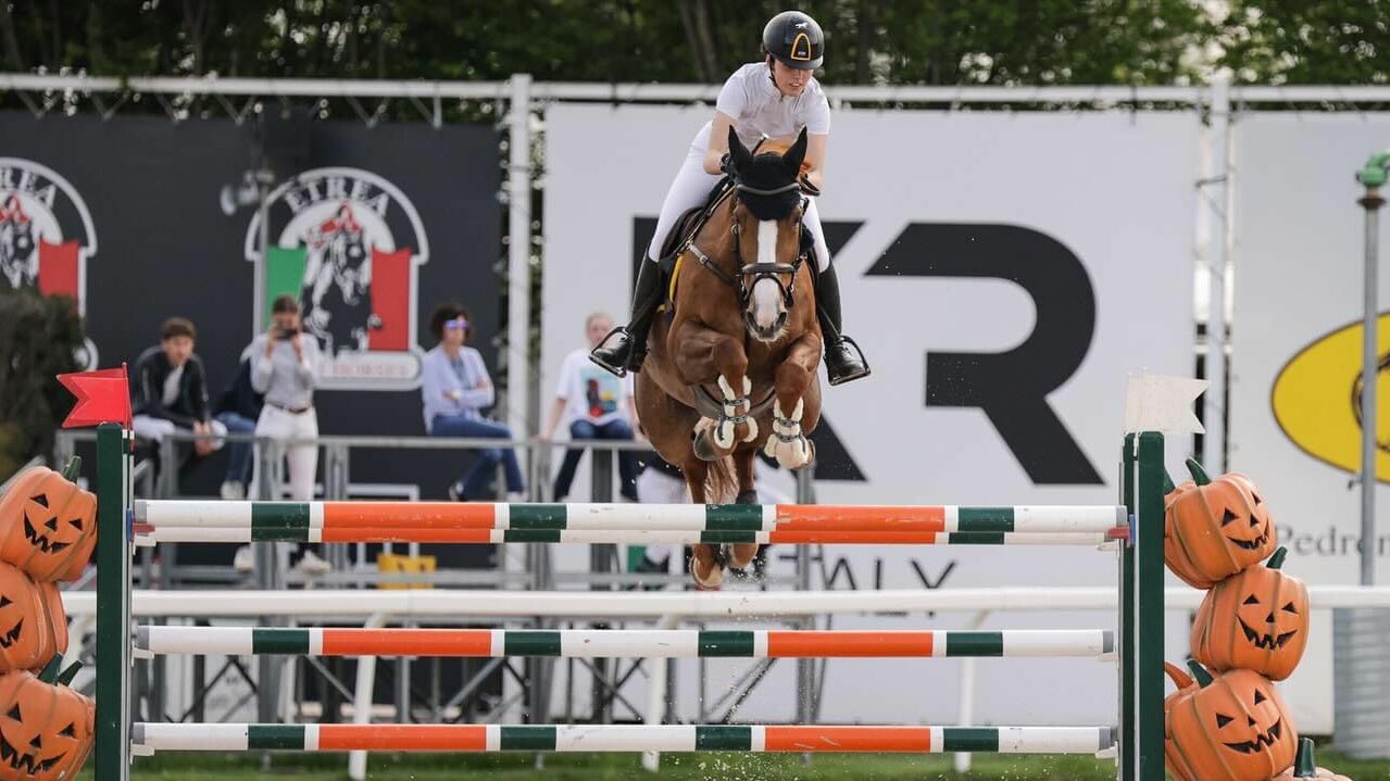 Bea Bacchetta vince a Busto. Le vittorie di Curcio, Sbaraglia, Messersì, Codecasa