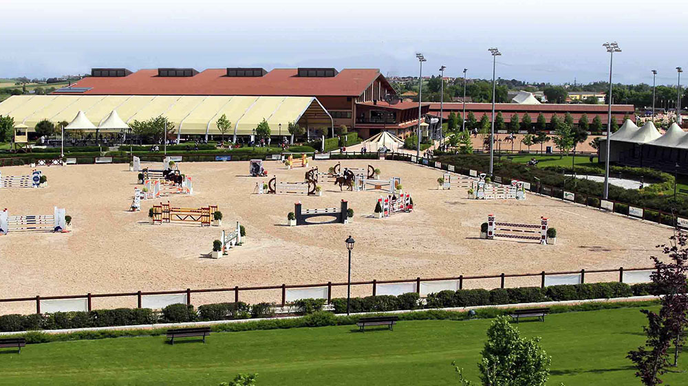 Over 45 Continentali al Riviera Resort