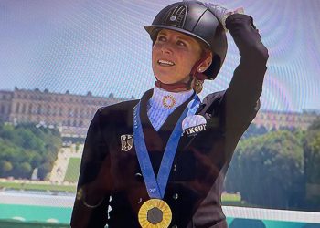 Il dressage di Parigi è donna