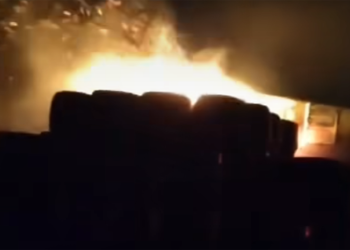 Sequenza di incendi per la Horan Stud Farm