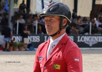 Bandiera svizzera su Gorla