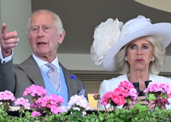 Re Carlo III all’Ascot con Reaching High