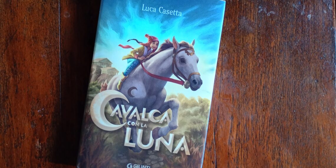 “Cavalca con la Luna”: il romanzo di Luca Casetta tra cavalli, miti greci e libertà