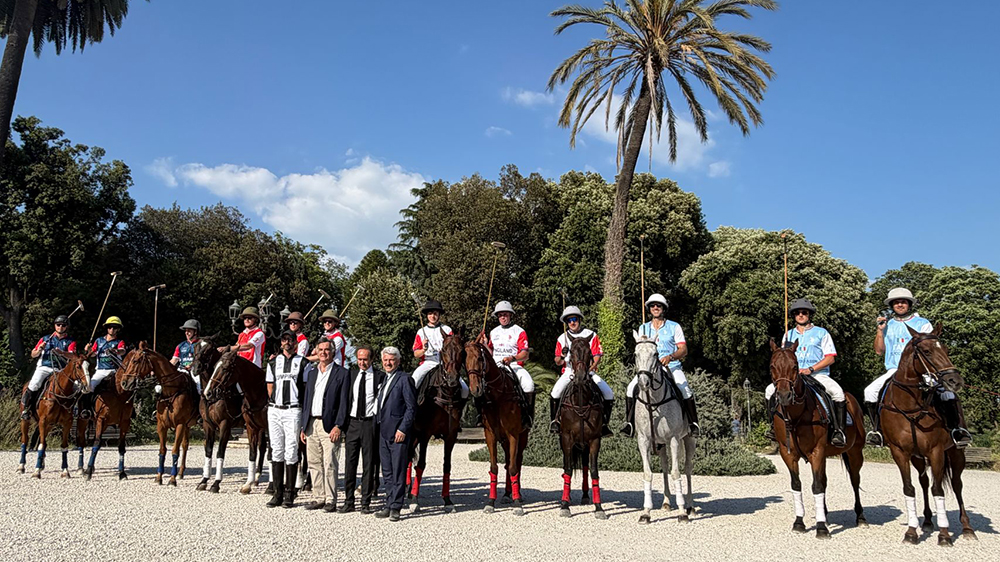 da sx Nick Pepper arbitro Alessandro Giachetti responsabile dipartimento Polo FISE Jean Edouard Mazery presidente della Federazione Francese di Polo Simone Perillo Seg. Gen FISE credit Kmoving