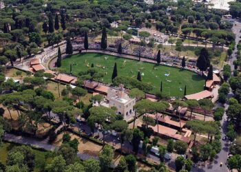 Da Villa Borghese al mondo, dal mondo a Villa Borghese:così Piazza di Siena è diventato evento globale
