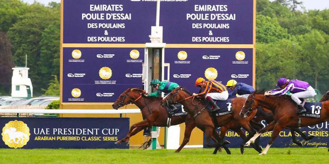 Domenica top a Longchamp con le Ghinee francesi