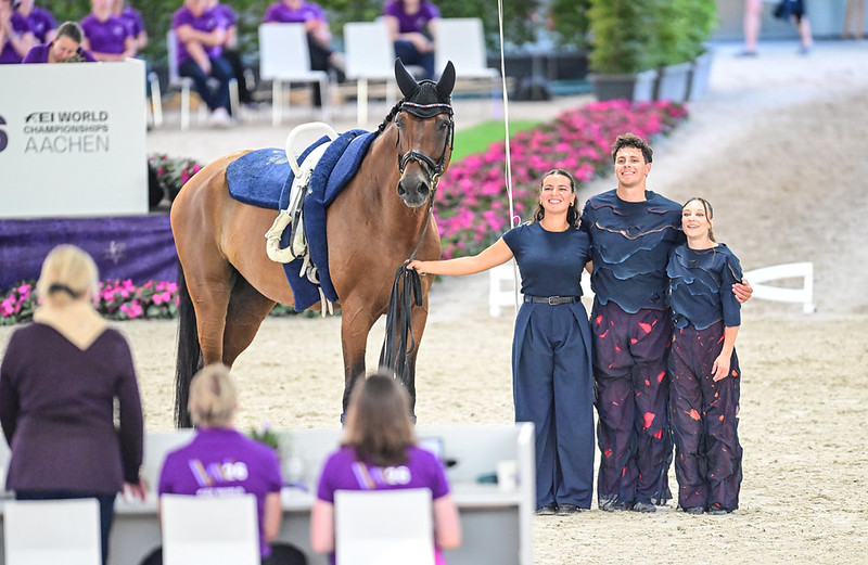 fra Theo GARDIES Noely THIBAUDAT 296 SIR SENSATION Sirine ABOUSAID FEI Daniel Kaiser fra Theo GARDIES Noely THIBAUDAT 296 SIR SENSATION Sirine ABOUSAID FEI Daniel Kaiser