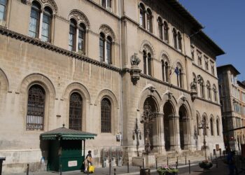 La facciata del tribunale di Perugia