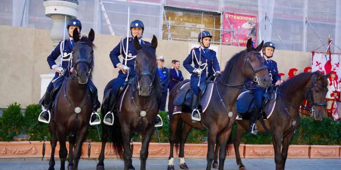 Firenze, la polizia municipale compie 172 anni…